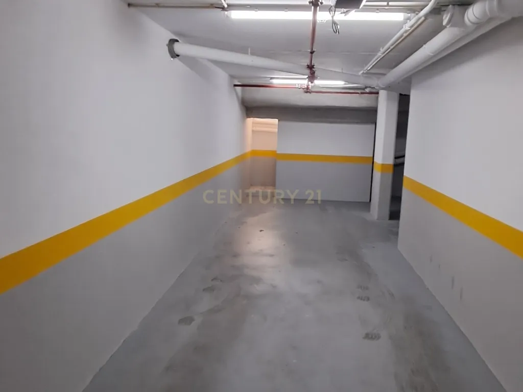 Luxuoso Apartamento T2 em Carcavelos Cascais - Image 26