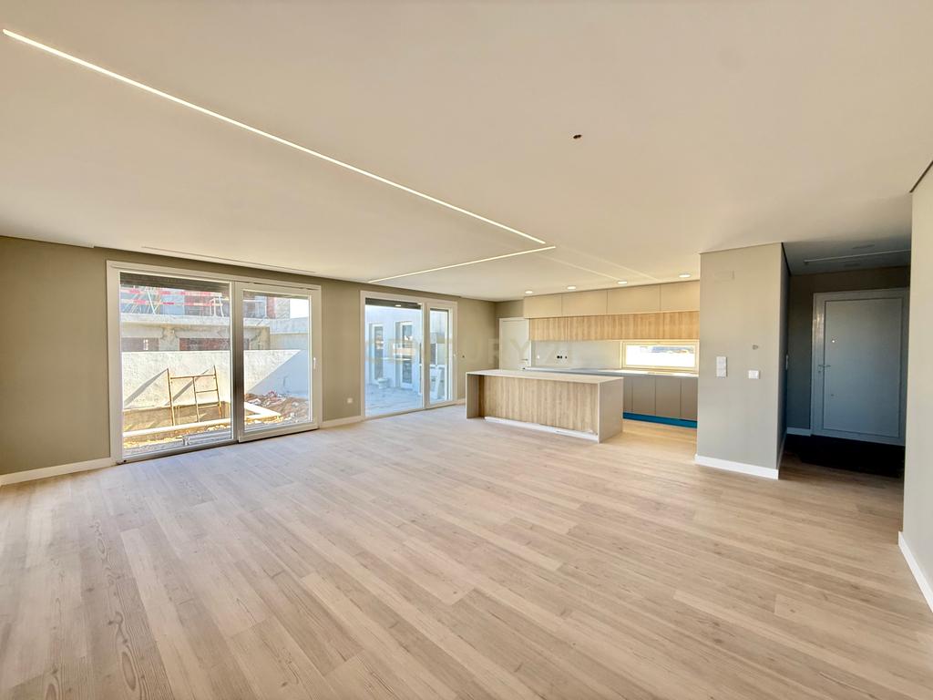Moderna Moradia T3 em Azeitão, Setúbal - Em Construção - Image 3