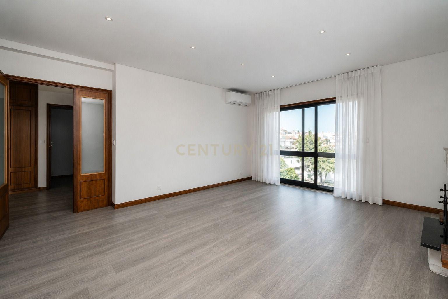 Apartamento Renovado T2 em Vila Nova de Gaia