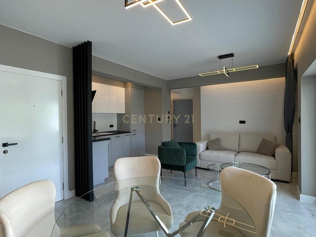 T2+1 em Vilamoura | Totalmente Renovado (2025) | Luxo e Piscina a Minutos da Marina - Image 6