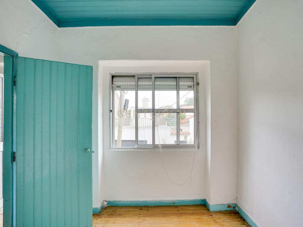 2 Casas T4 com Jardim em Alcanena - Oportunidade Única! - Image 10