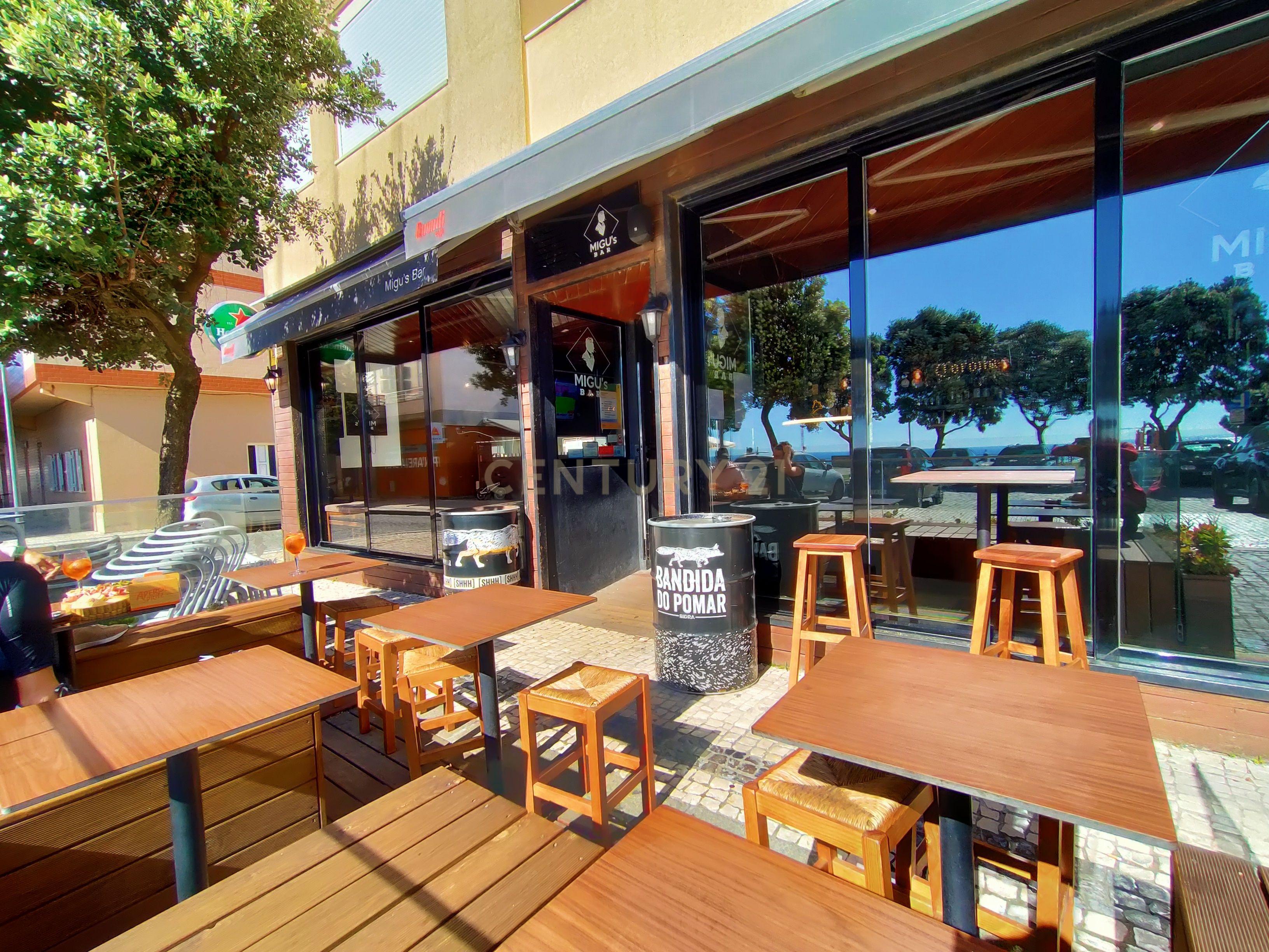 Oportunidade de Investimento em Apúlia – Bar com Esplanada na Primeira Linha de Praia, Apúlia, Esposende - Image 1