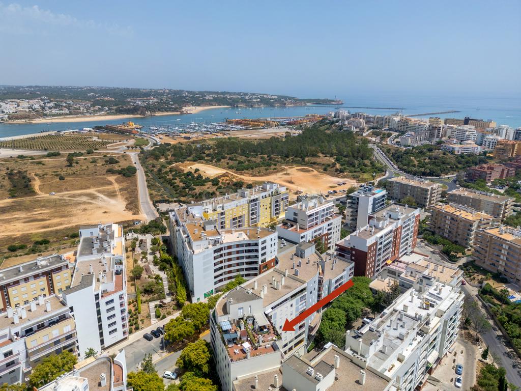 Apartamento T2 - Oportunidade Única a 5 Min da Praia da Rocha! - Image 40