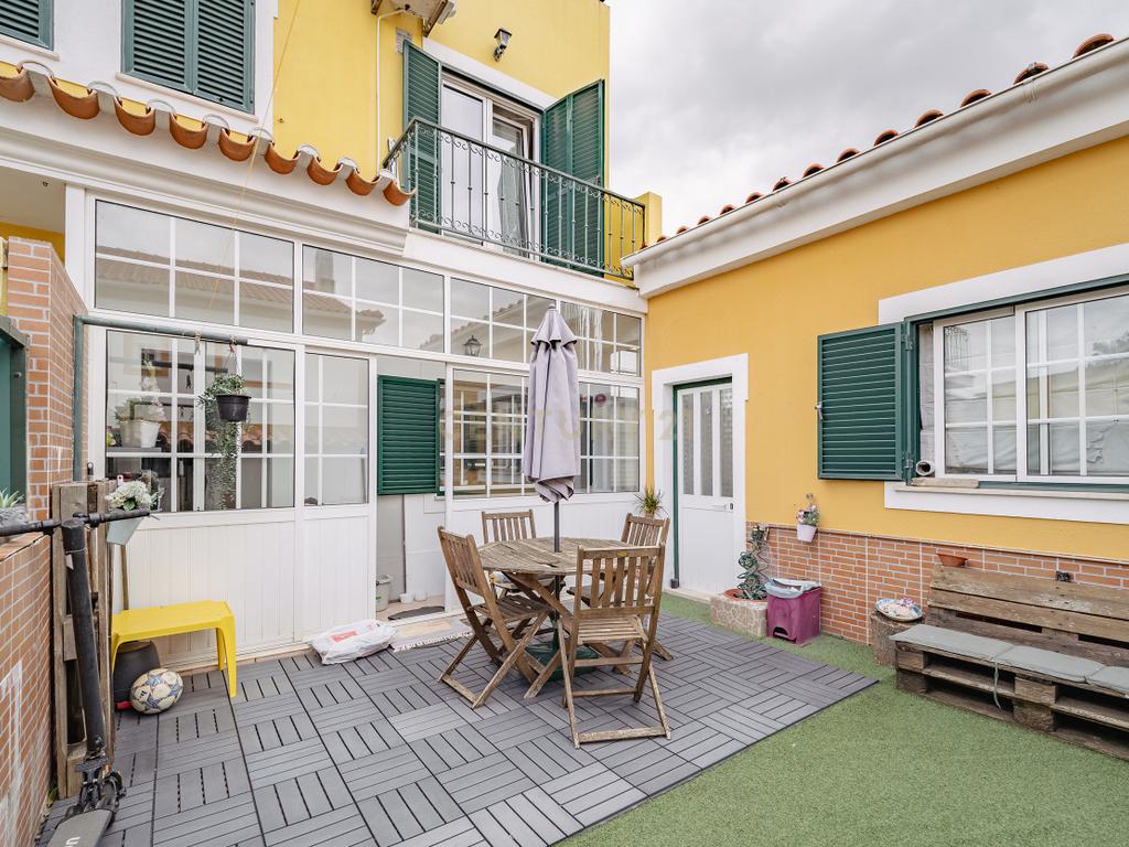 Moradia T3 Quinta do Conde - Image 3