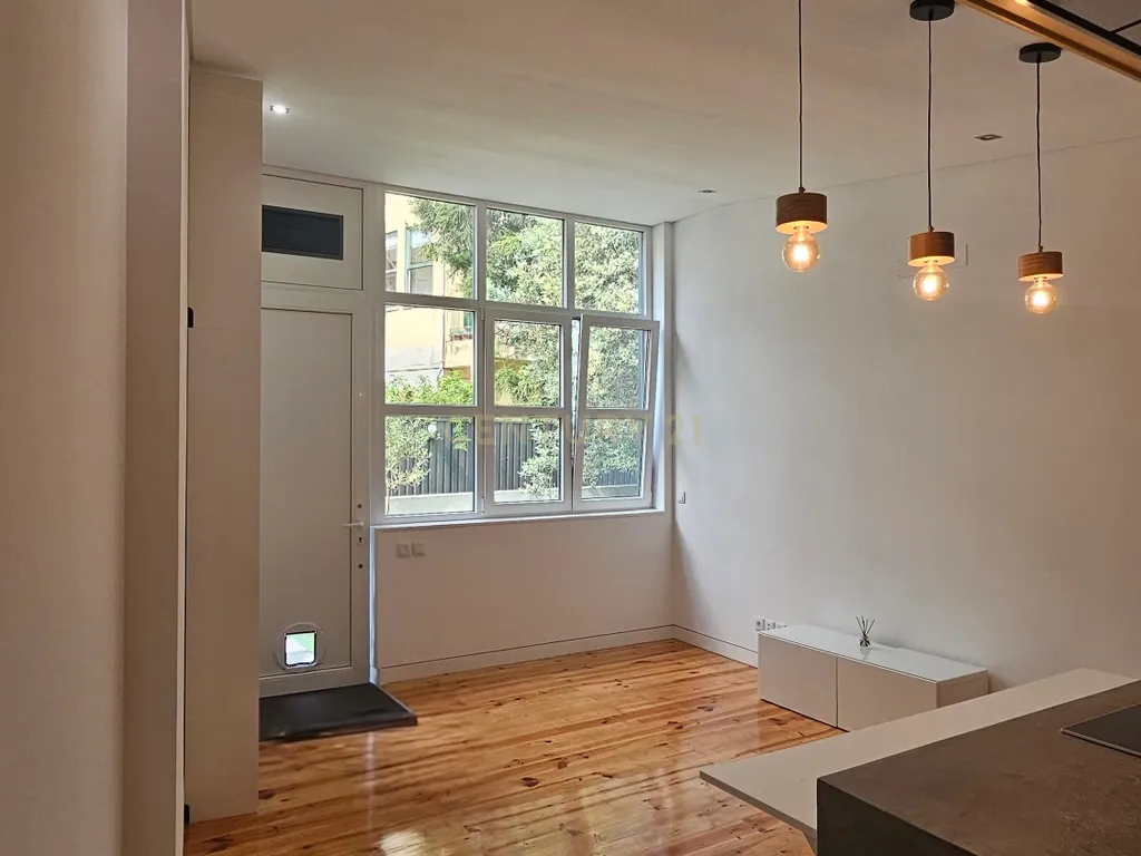 Apartamento Novo T1 - Luminoso com Logradouro em Campanhã – Porto - Image 3