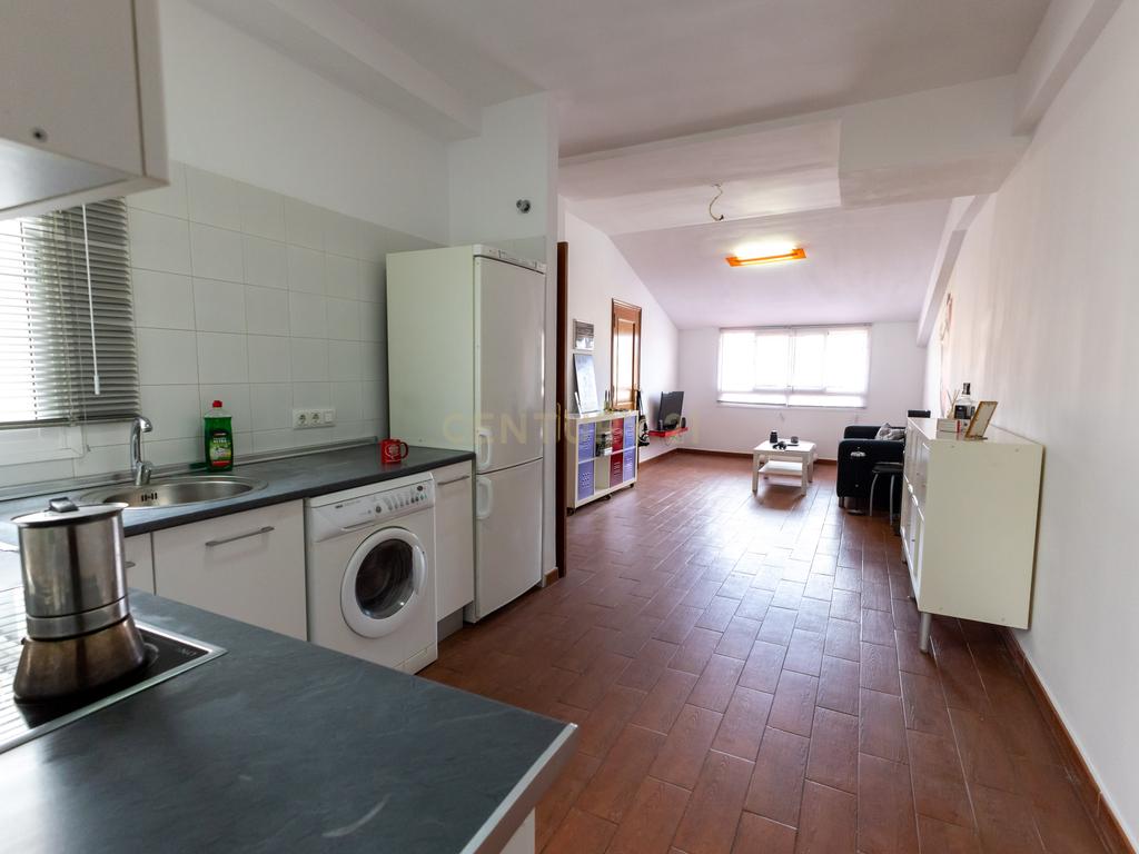  - Image 7
