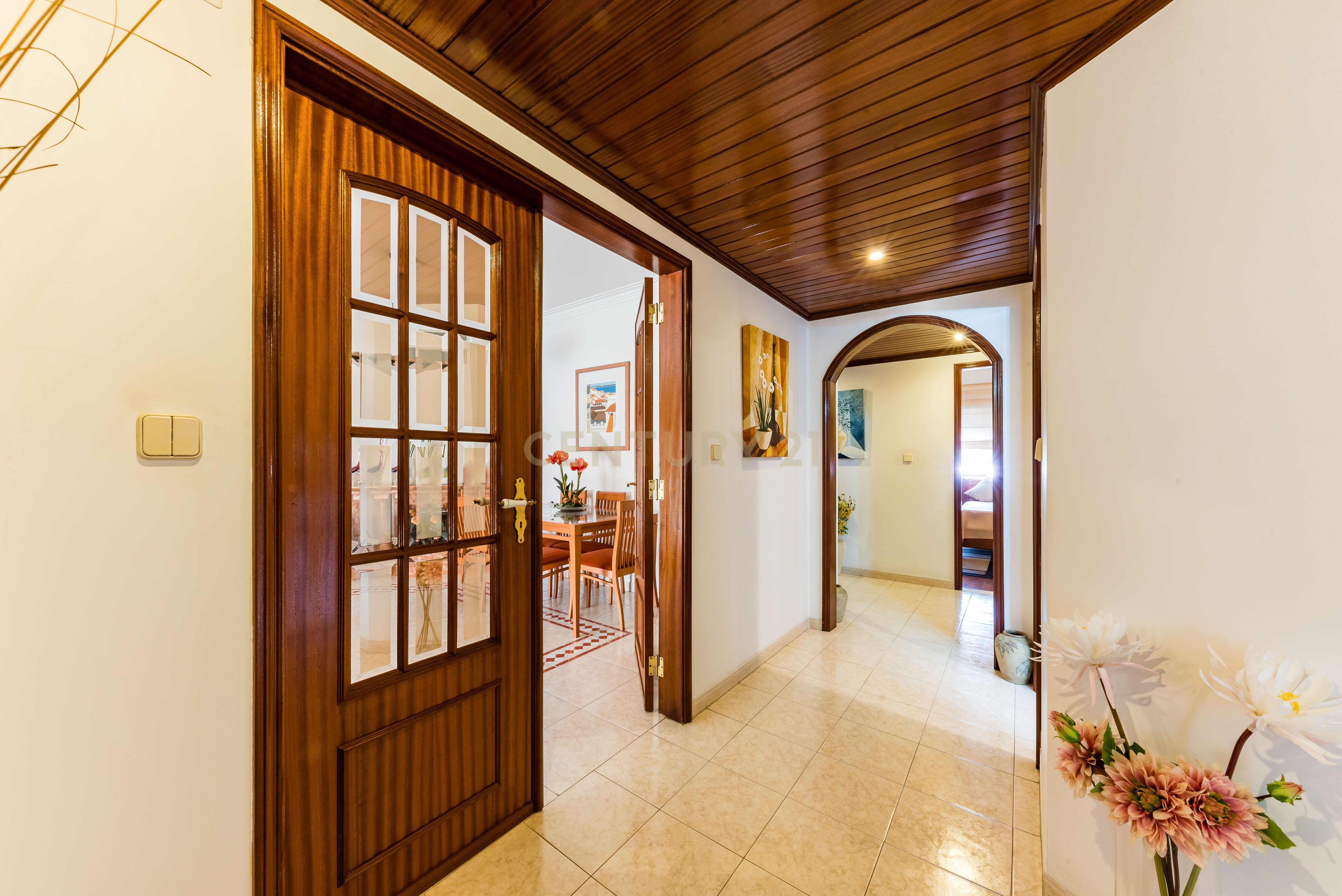 Fotografia 10 de T4 de Prestígio | 177 m² | Quinta Grande, Alfragide | Vista Panorâmica e Perspetiva sobre o Rio