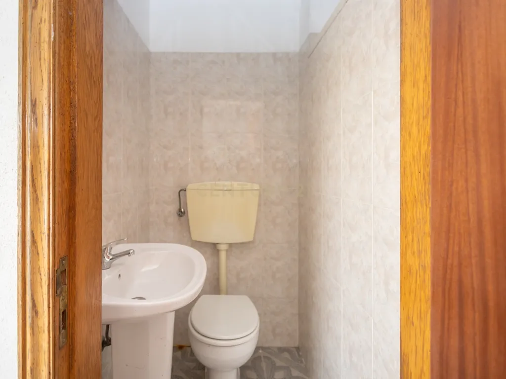 Moradia de 6 assoalhadas em lote de 500 m2 - Image 46