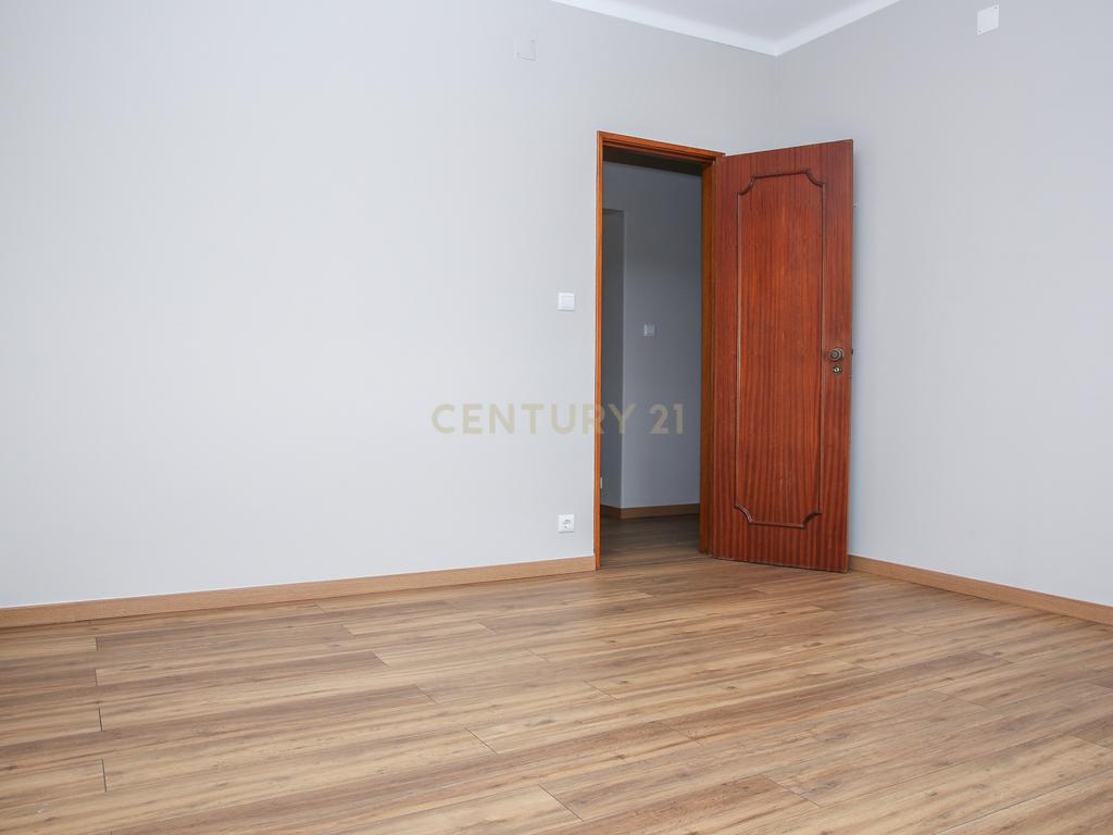 Moradia T5 Nadadouro  com vista para a Lagoa de Óbidos - Image 18
