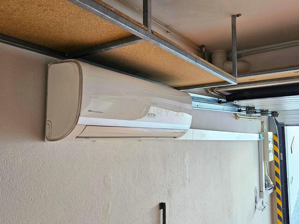 Moradia T4 em Oeiras para arrendar com garagem e terraço - Image 37