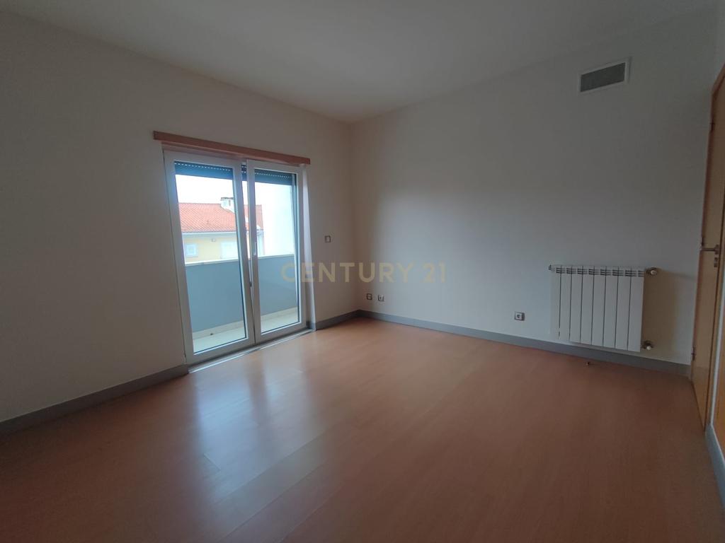 Apartamento T3 - Pinhal de Frades - Image 22