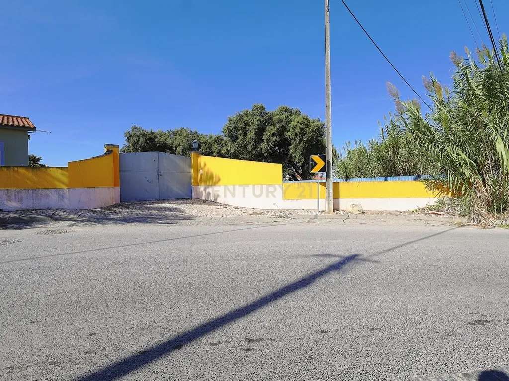 Oportunidade de Investimento, moradia com 6.500 m² de Terreno - Image 28