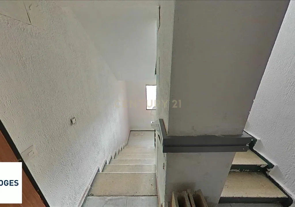 - Image 11