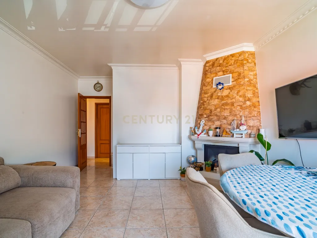 MAGNÍFICO APARTAMENTO T2 A POUCOS PASSOS DO MAR – PRAIA DA VIEIRA - Image 9