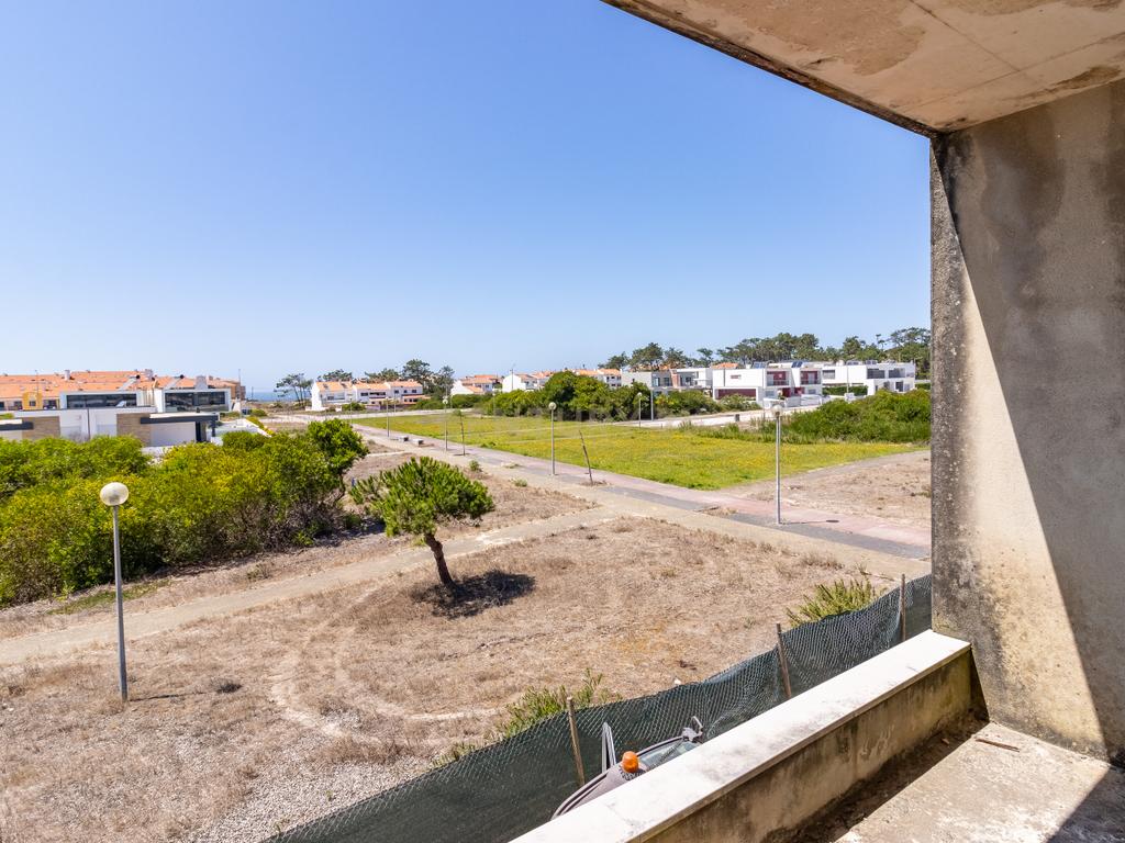 Excelente Apartamento T2 NOVO na Praia da Pedra do Ouro - Image 23