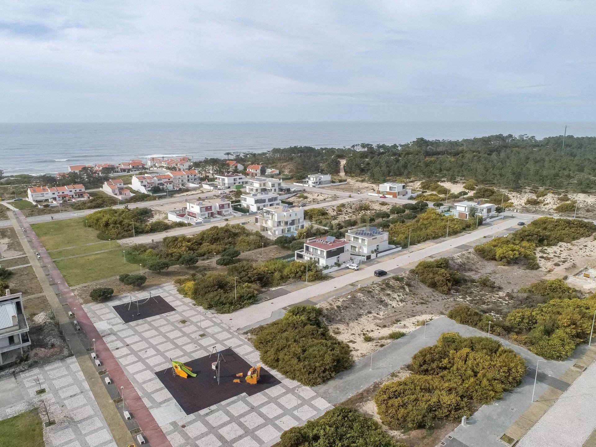 Excelente lote para construção à beira mar - Image 21