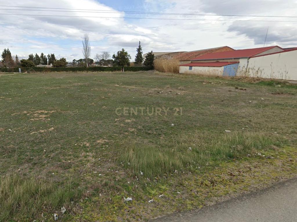 CONJUNTO DE TERRENOS INDUSTRIAIS E AUXILIARES EM SARAGOÇA – MAIS DE 18.000 m² - Image 8