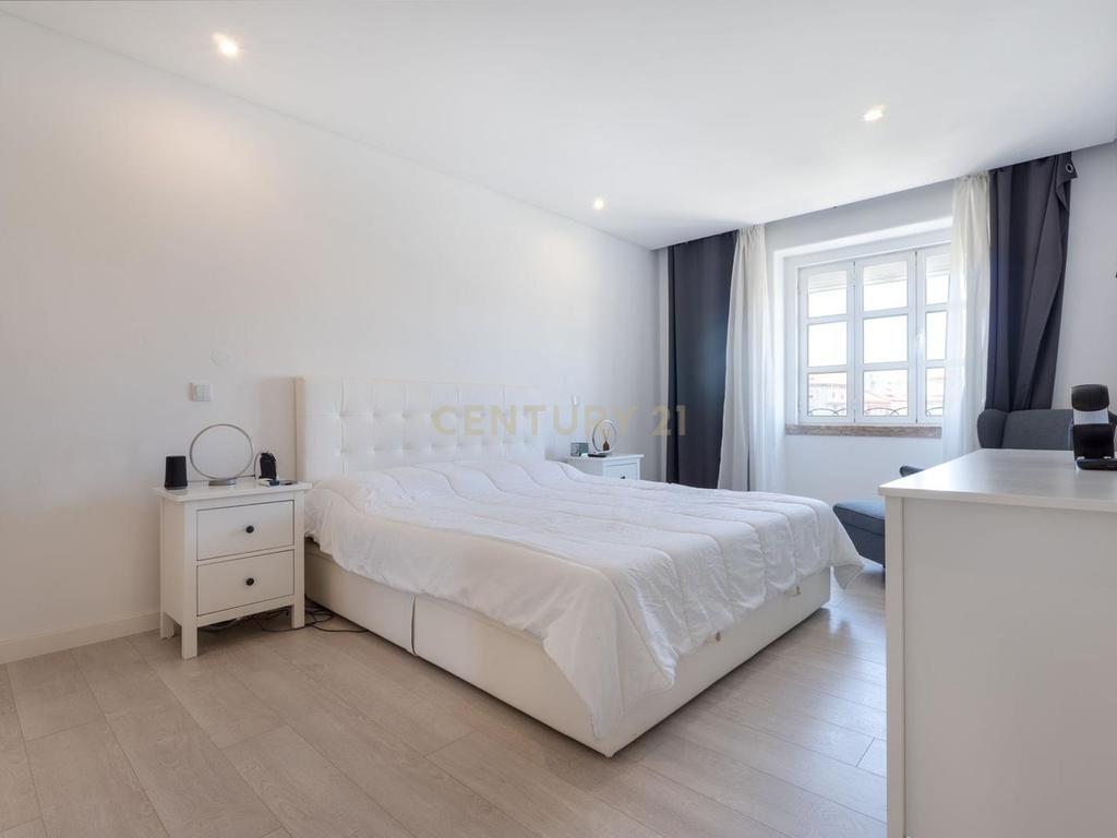 Apartamento T3 de Luxo no Coração de Lisboa - Alameda D. Afonso Henriques - Image 18