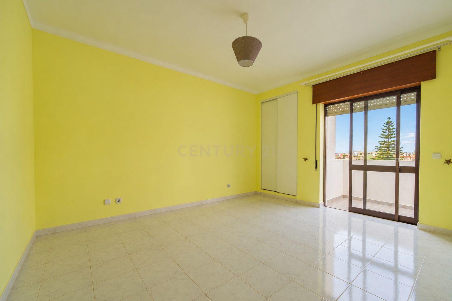 Apartamento T2 à venda em Estômbar e Parchal, Lagoa — foto 12