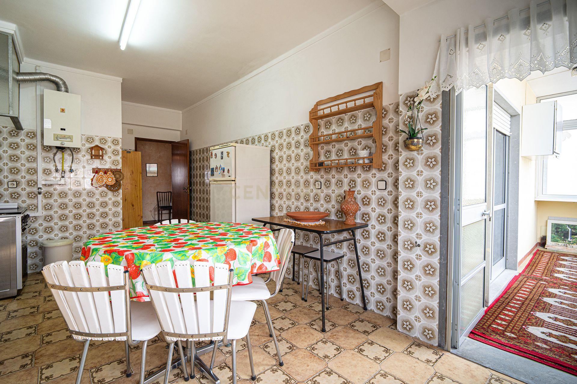 Fotografia 9 de Apartamento T3 com Vista Cidade em Alverca Do Ribatejo .
