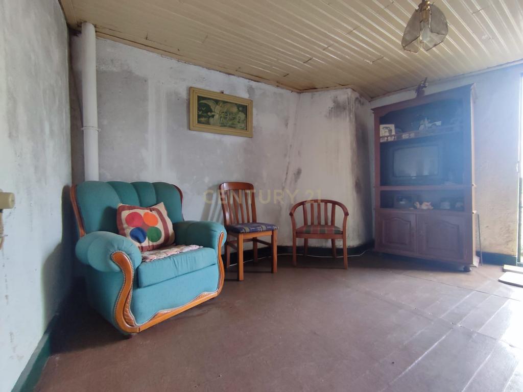 Moradia T2, com anexo em pedra, Tinalhas, Castelo Branco - Image 16