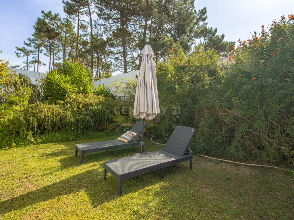 Moradia Isolada T4 291m2 em Lote de 1050 m2 em Mucifal, Colares, Sintra - Image 30