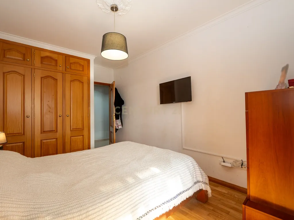 🏡 Apartamento T2 com varanda e vista desafogada - Image 15