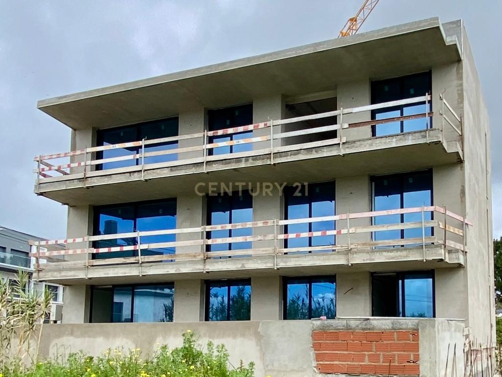 Apartamento T2 em, Nazaré com piscina num condomínio fechado em construção - Image 19