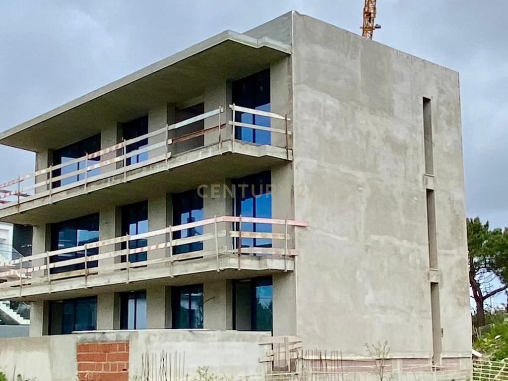 Apartamento T2 em, Nazaré com piscina num condomínio fechado em construção - Image 12