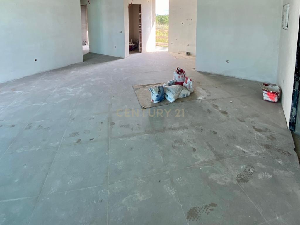 Apartamento T2 em, Nazaré com piscina num condomínio fechado em construção - Image 7
