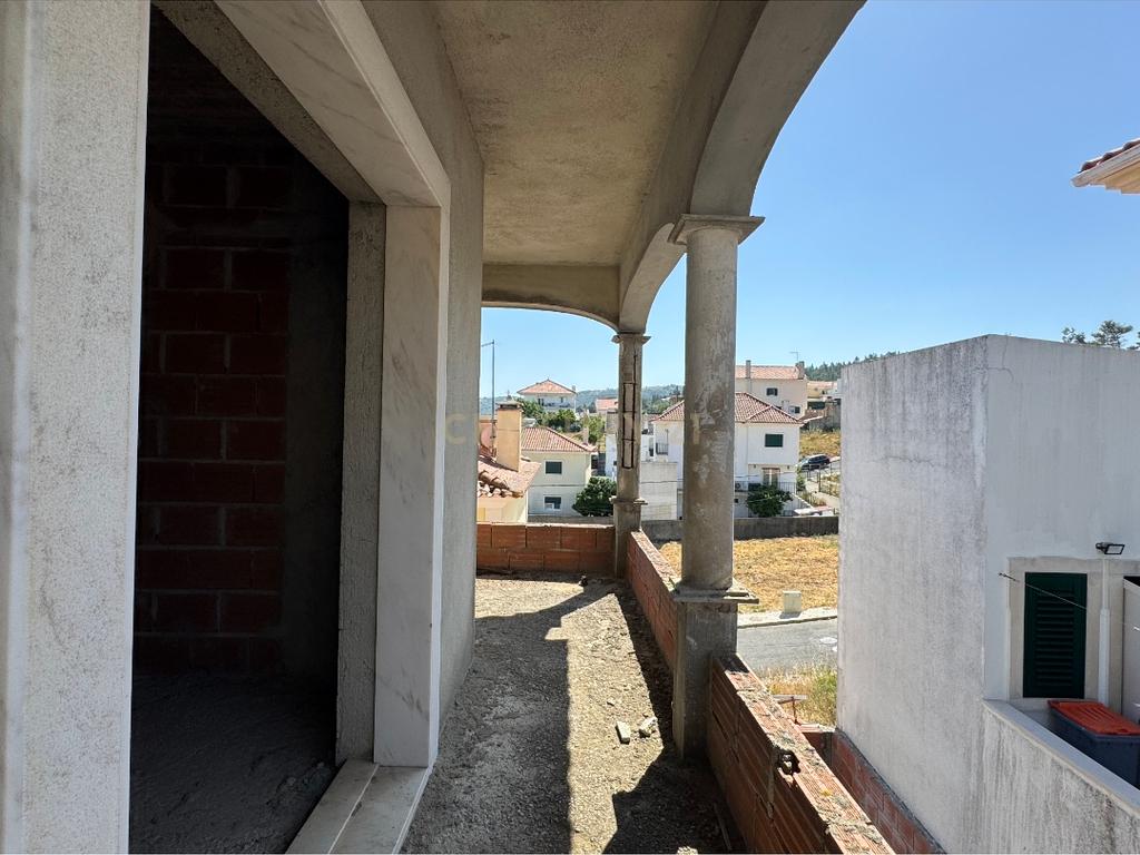 Terreno Urbano em Alverca do Ribatejo, Vila Franca de Xira - Image 16