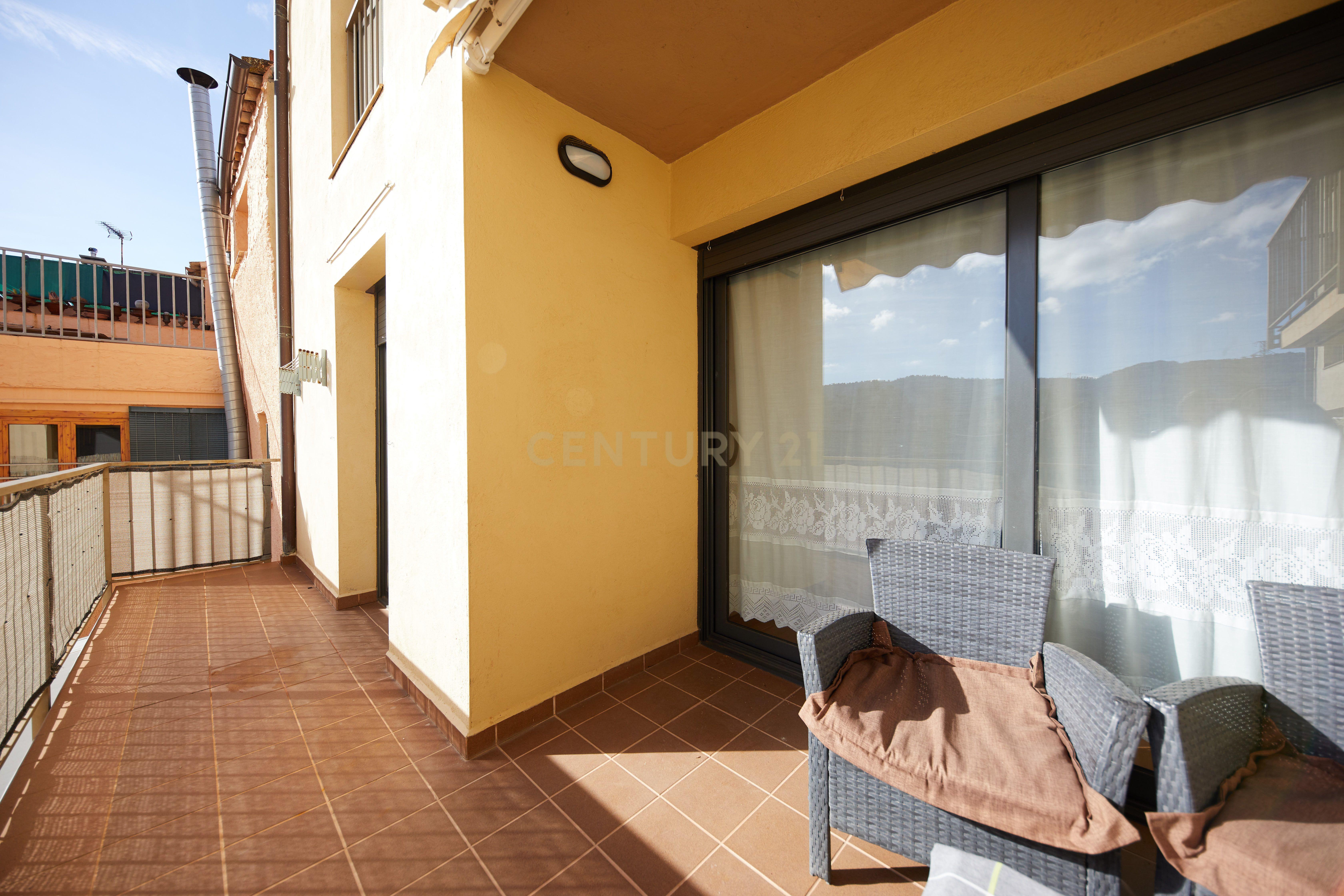 - Image 1