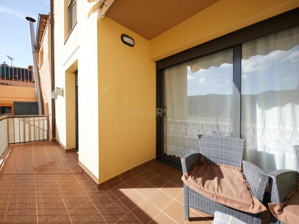  - Image 1
