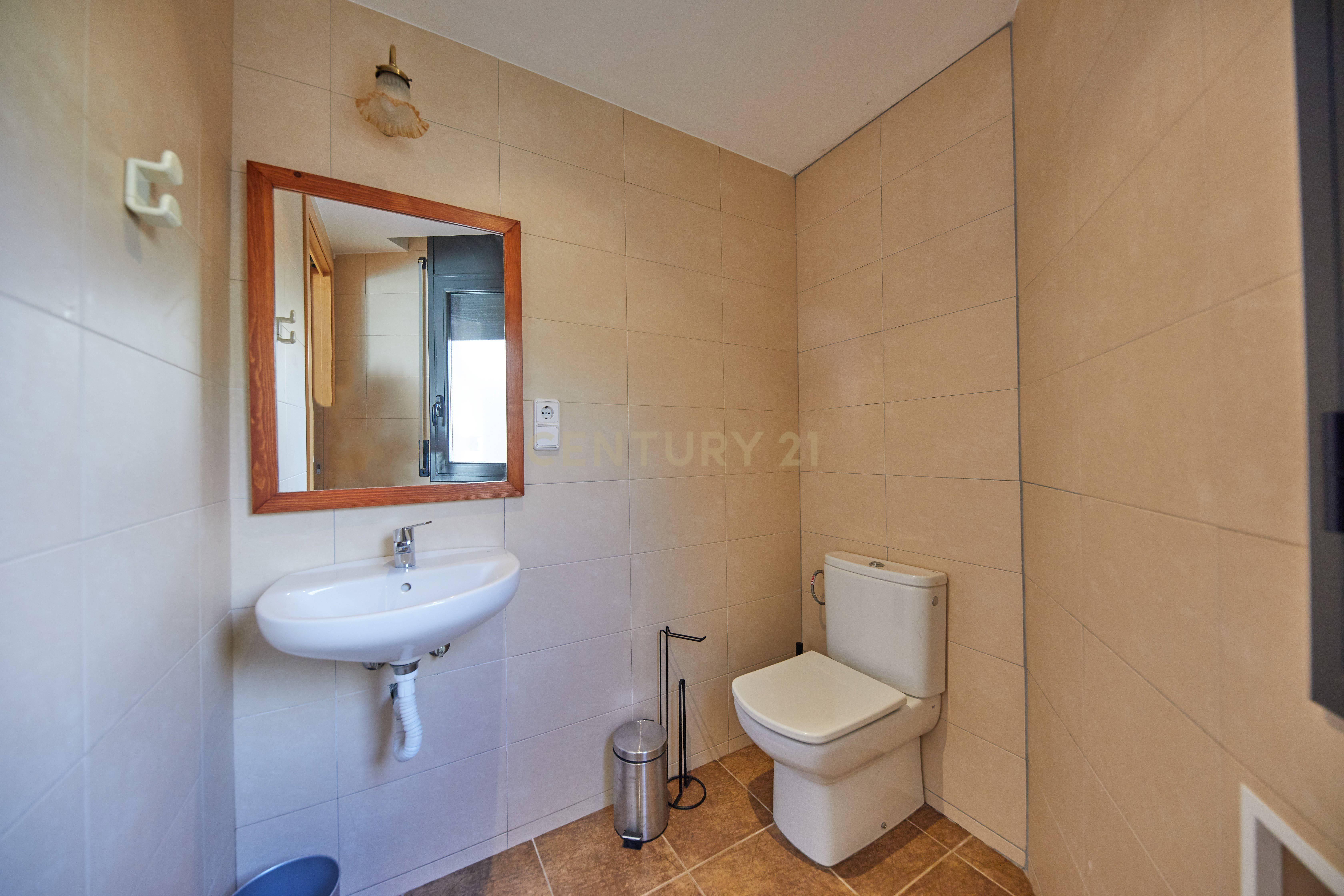 - Image 10