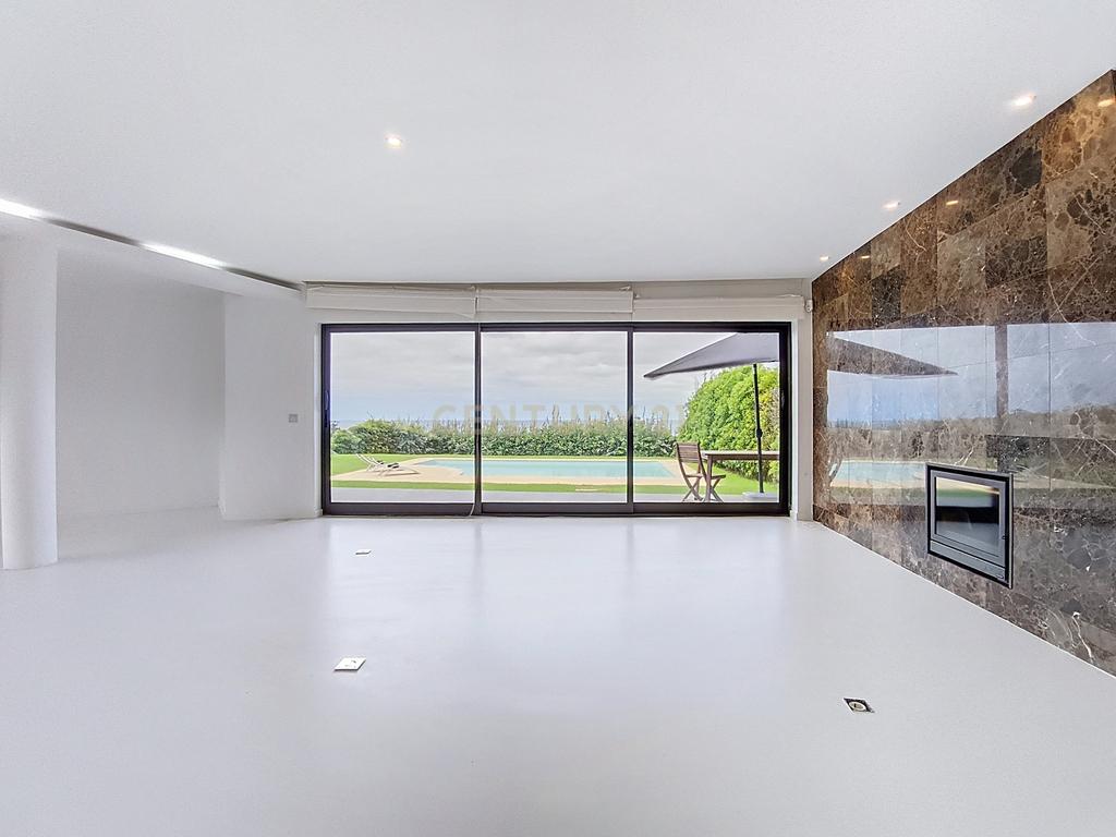 Moradia de Luxo com vista Mar em São Miguel, Açores - Image 38