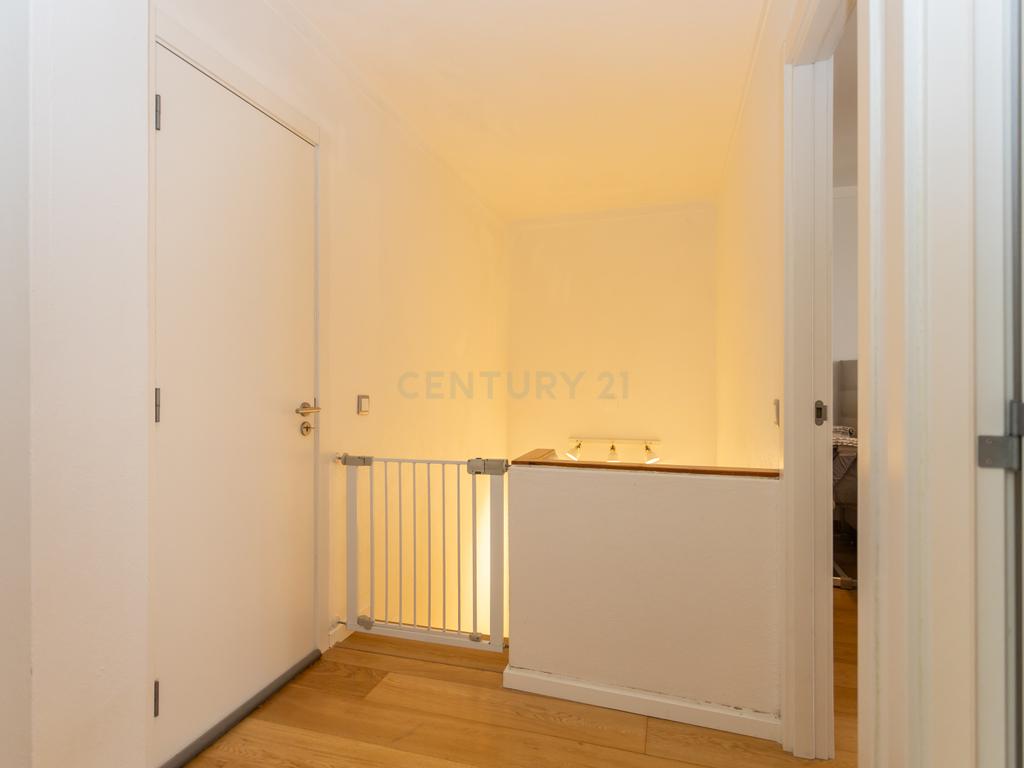 Moradia T3 Renovada com Painéis Solares, Ar Condicionado e 2 Logradouros | Manteigadas - Setúbal - Image 20