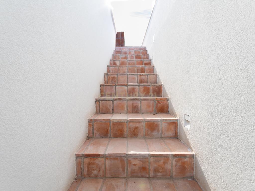 Moradia de luxo inserida no condomínio da Quinta do Perú - Image 35