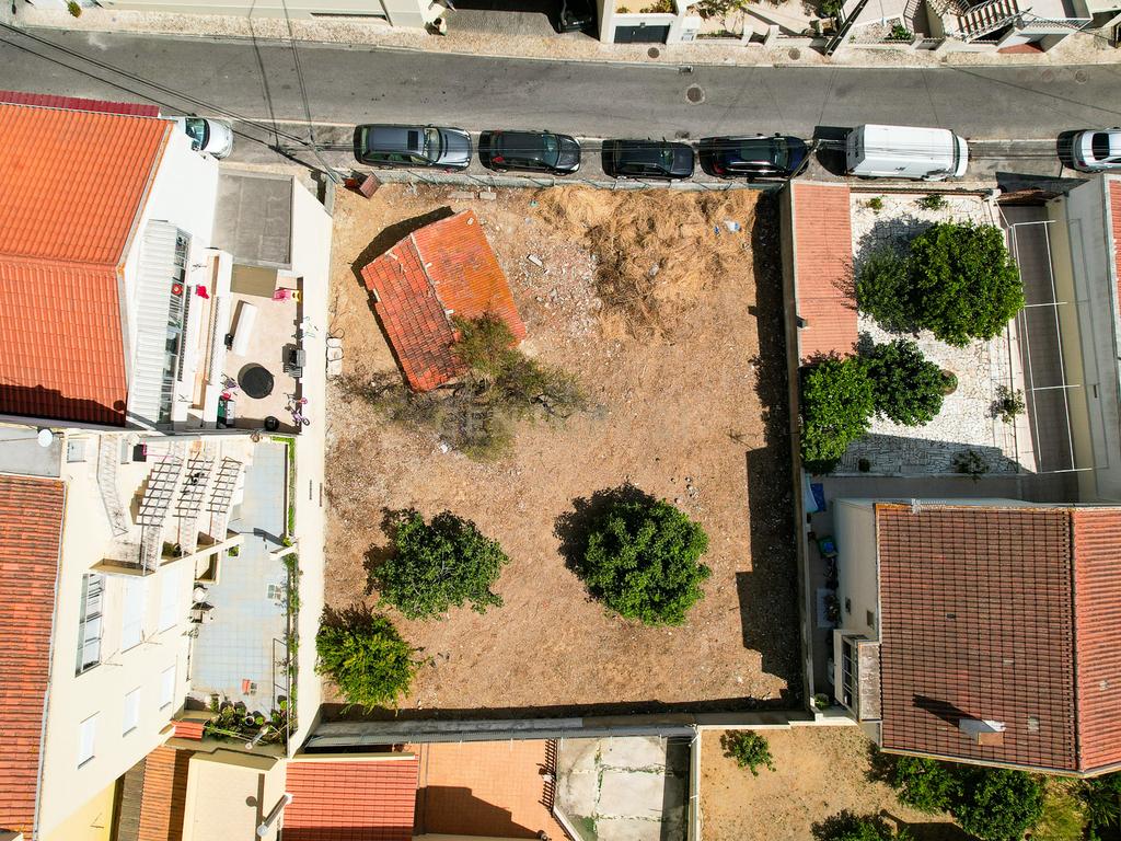 **ESPECTACULAR TERRENO EM LOURES** - Image 21