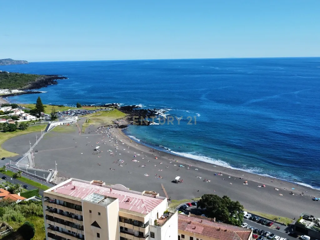 Apartamento T3 com Vista Mar em Rosto do Cão, Ponta Delgada - Image 29