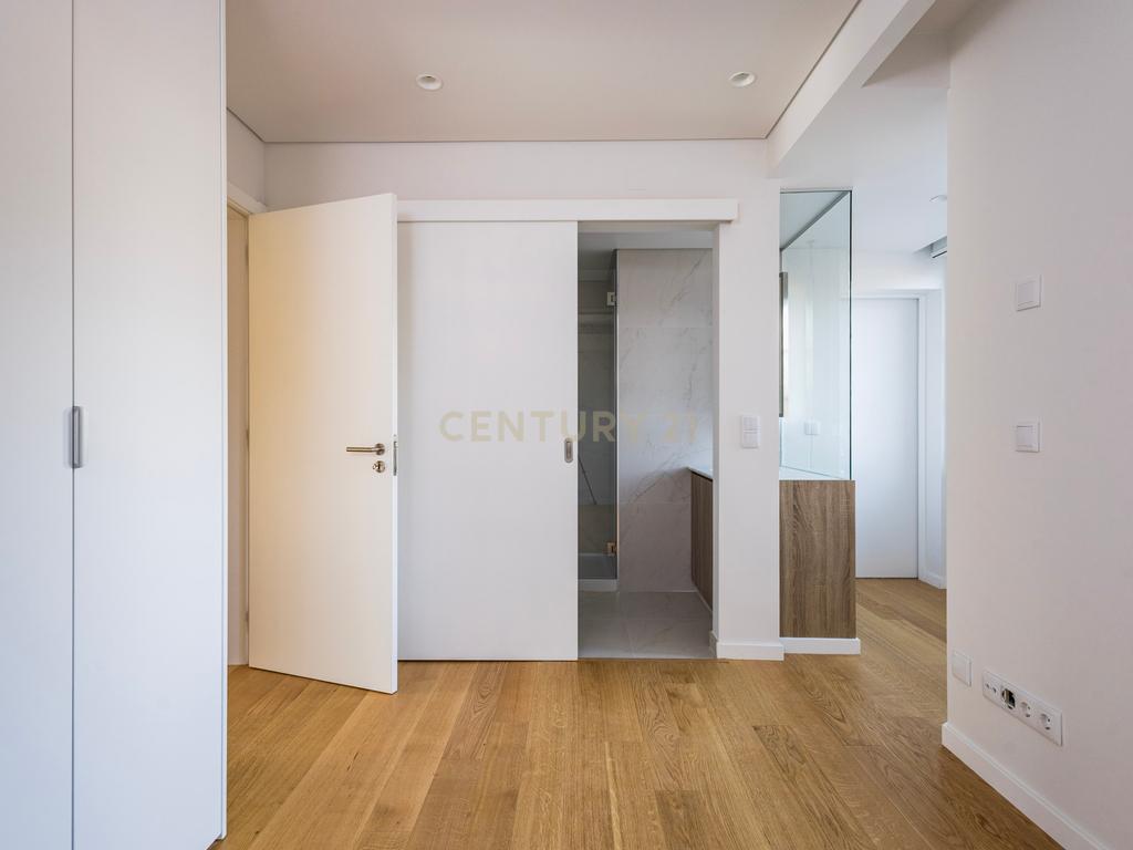 T2 no BERNA HERITAGE, um Edifício Único e Icónico no coração da cidade de Lisboa! - Image 24