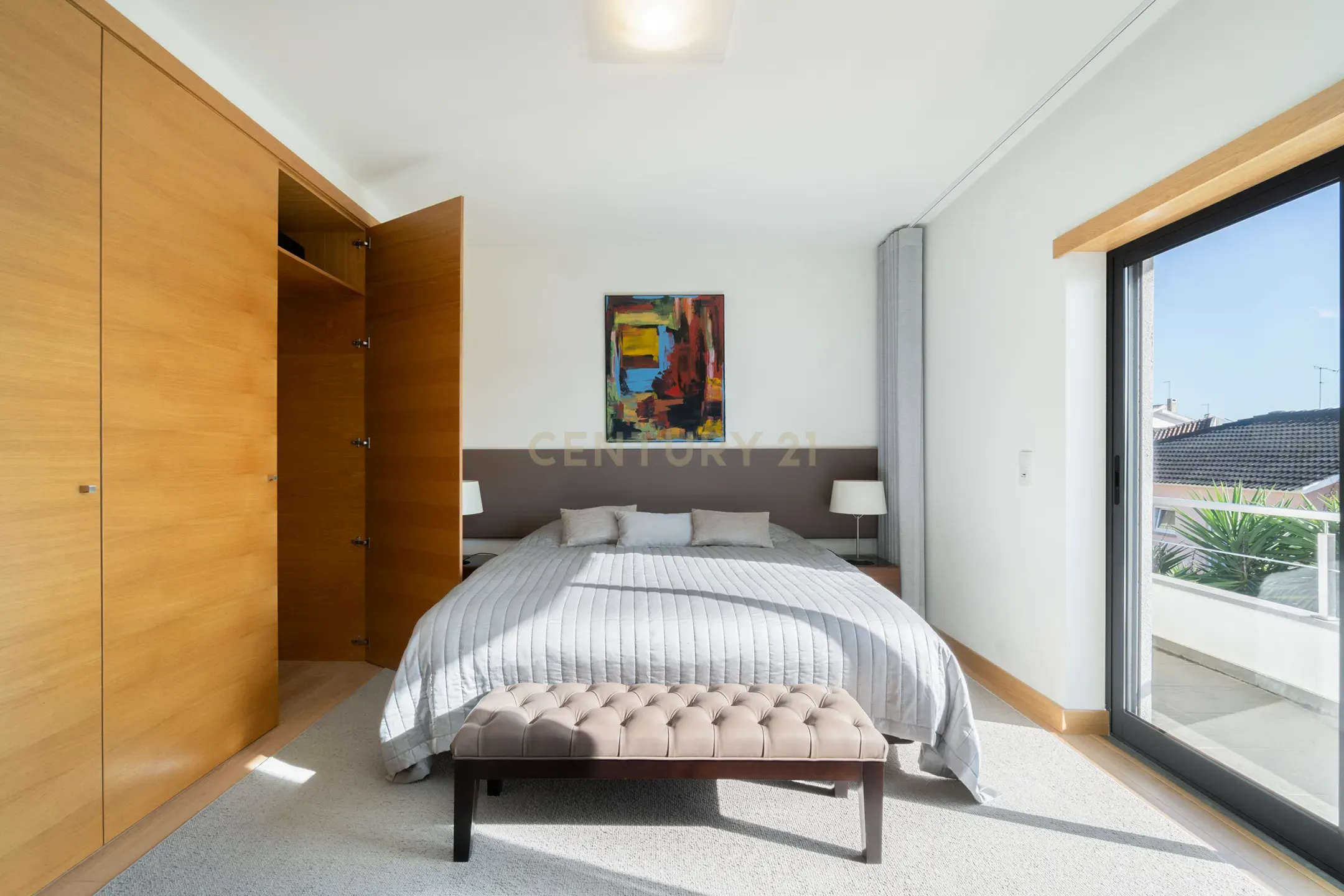 🏡 Luxo em Cada Detalhe: Moradia Exclusiva em Birre, Cascais - Image 24