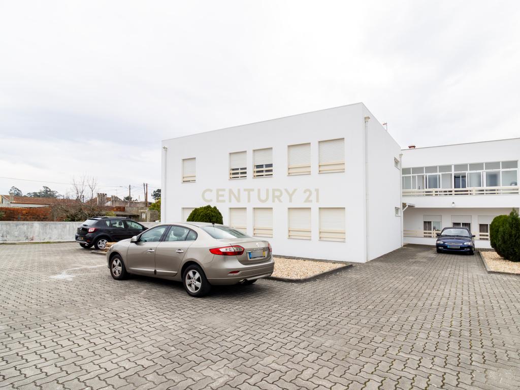 Apartamento T3, Rés do Chão, Marinha Grande - Image 18