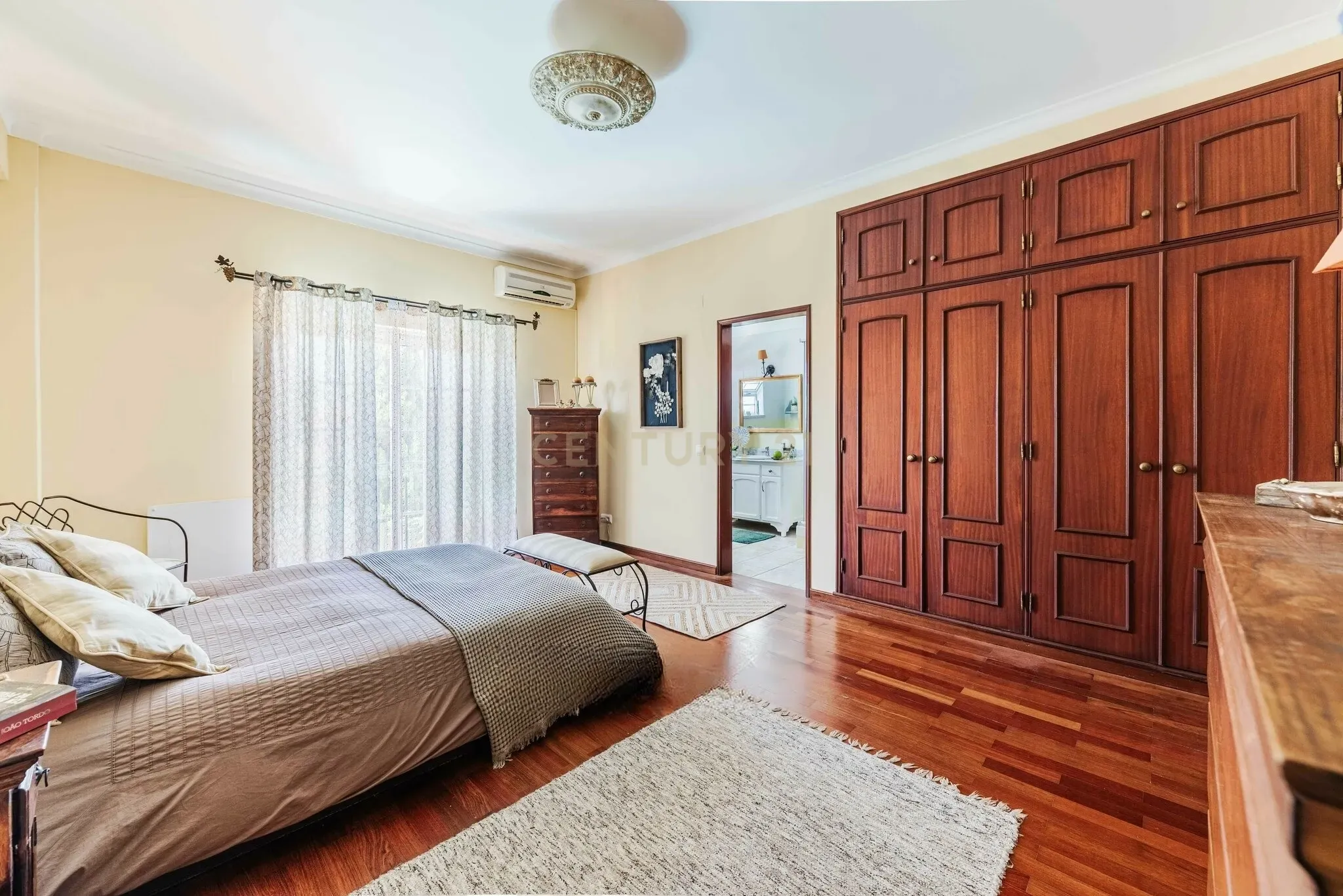 Deixe-se encantar por esta fantástica moradia T3 em Palmela - Image 27