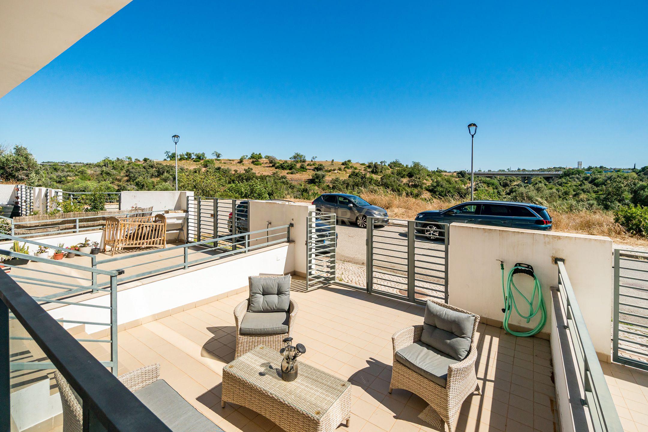 Casa Moderna em Alcantarilha, Silves - Perto da Praia e Golfe - Image 3
