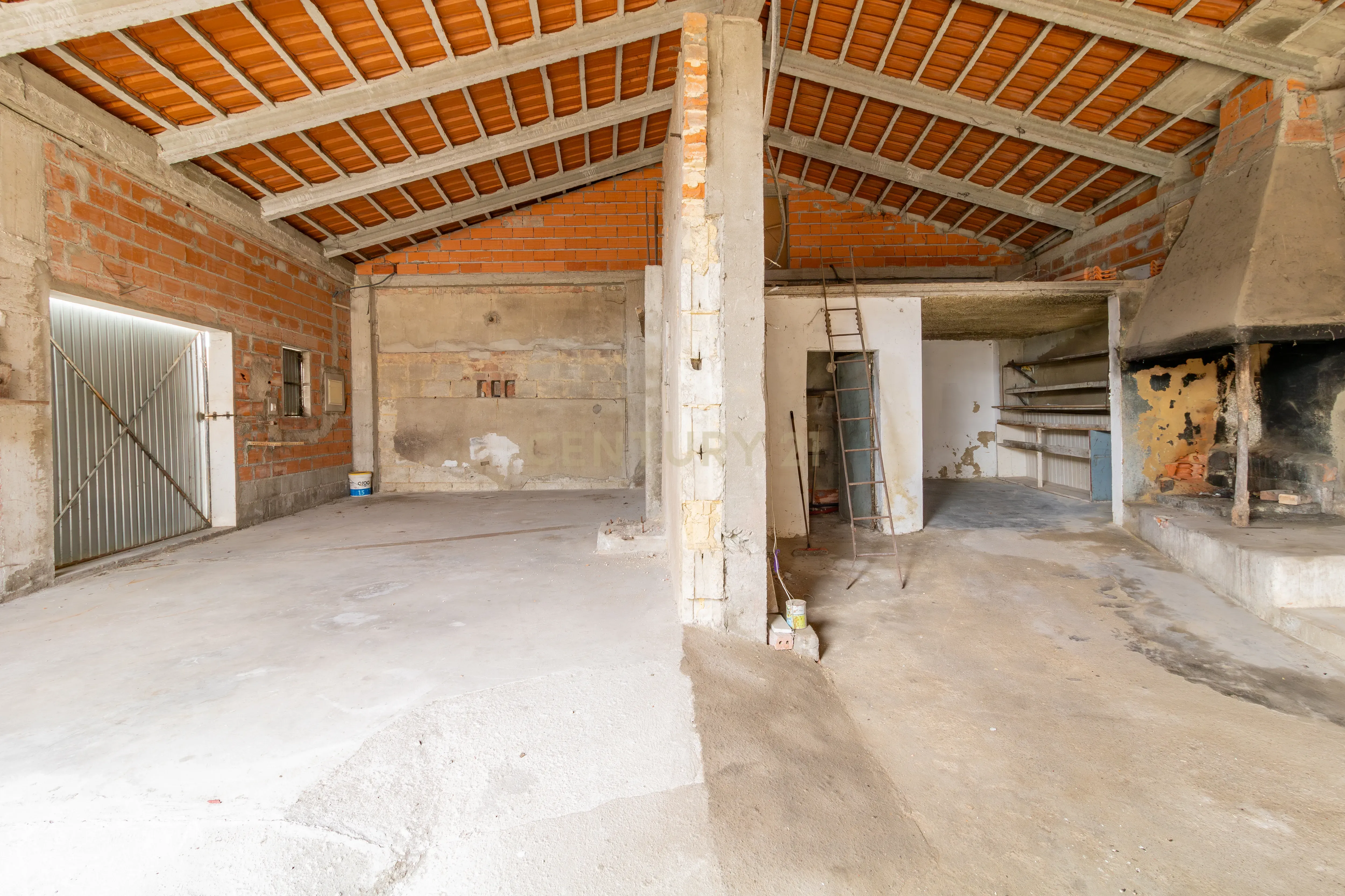 Moradia T3 na Maceira, Leiria - Image 18