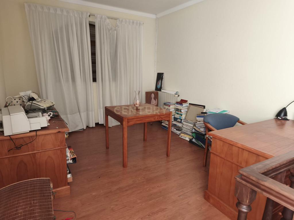 Moradia Espaçosa e Versátil na Marinha Grande - Image 16