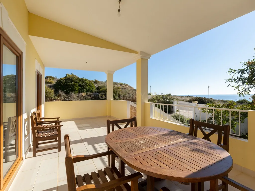 Moradia isolada, T4+1 à venda por 1.197.000€ - Image 7