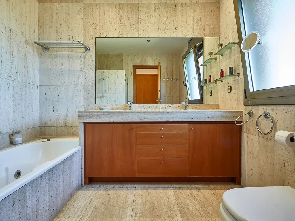 CASA À VENDA EM L'AMETLLA DEL VALLES, CENTRO DA VILA - Image 27