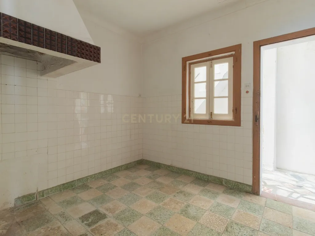 Moradia T3 Térrea com Espaço Exterior – Centro da Vila de Vieira de Leiria - Image 18