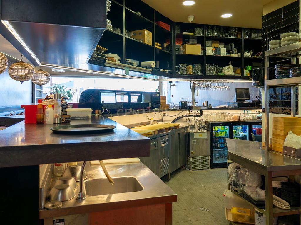 Trespasse – Restaurante Equipado na Marina de Olhão - Image 14